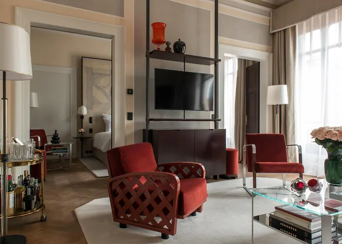 Nolinski Venezia - Evok Collection